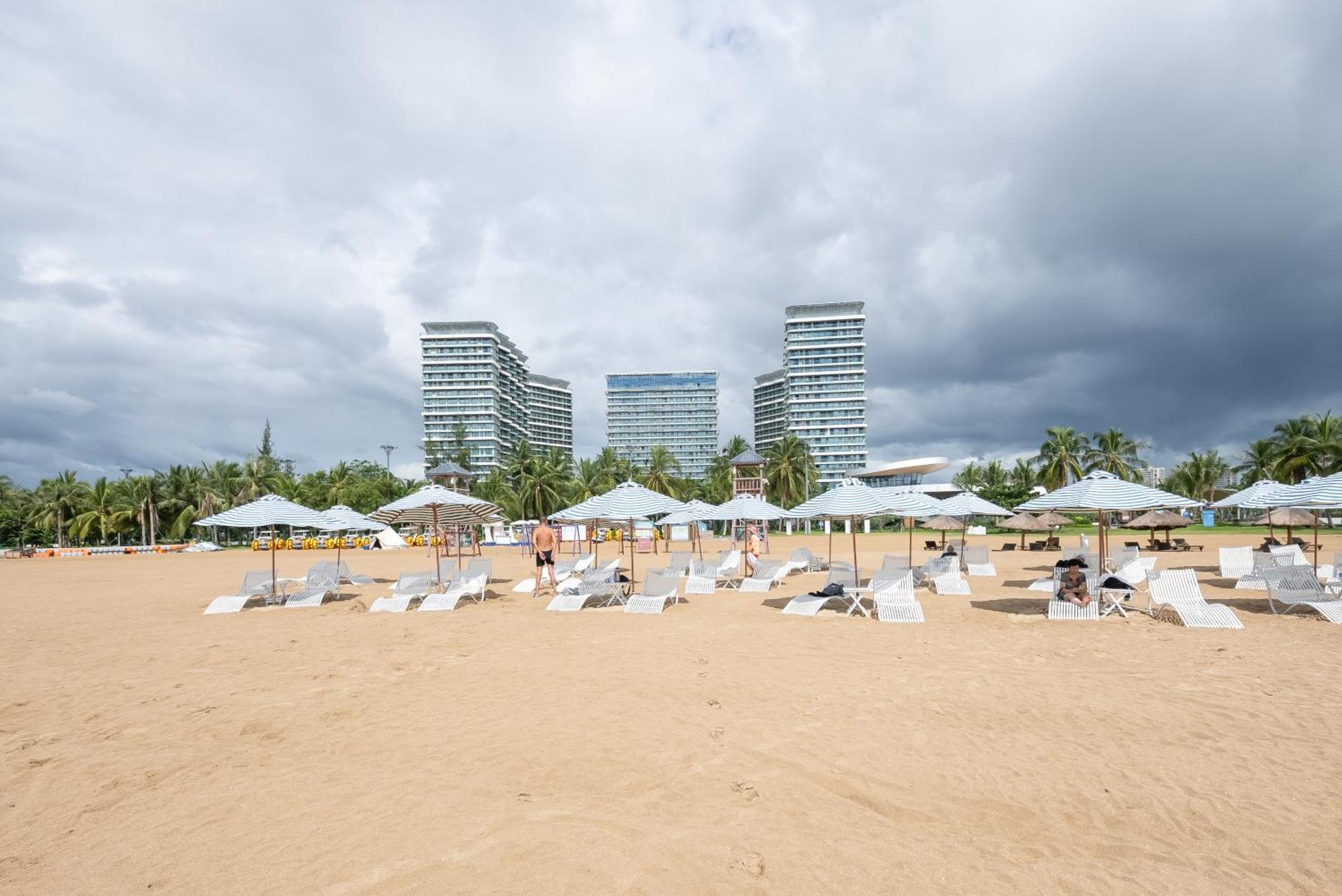 Puhai Sea View Apt By Hailan Tour At Sanya Yazhou Bay#Only 100 Meters To Beach And Sea Swimming Area Экстерьер фото